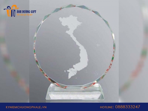 Xưởng làm kỷ niệm chương theo yêu cầu uy tín, chất lượng