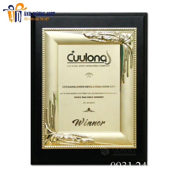 Bảng vinh danh đồng gỗ DG001