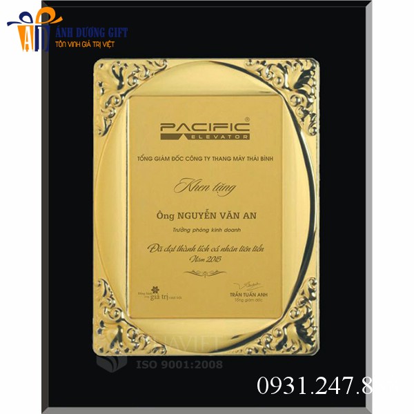 Bảng vinh danh đồng gỗ DG002