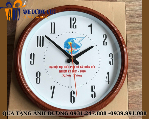 Quà tặng đồng hồ 38