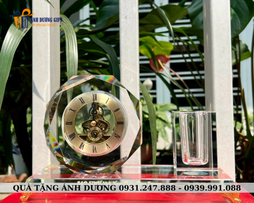 Cắm bút pha lê D009