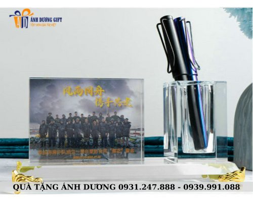 Cắm bút pha lê D017