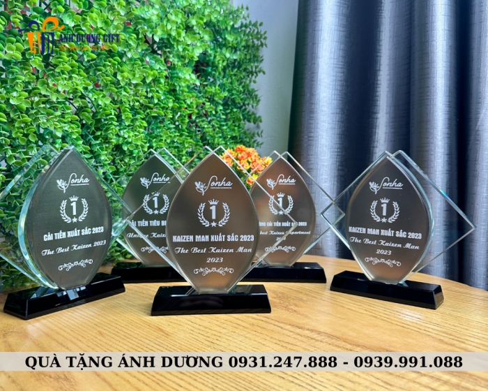KỶ NIỆM CHƯƠNG