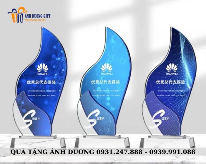 KỶ NIỆM CHƯƠNG