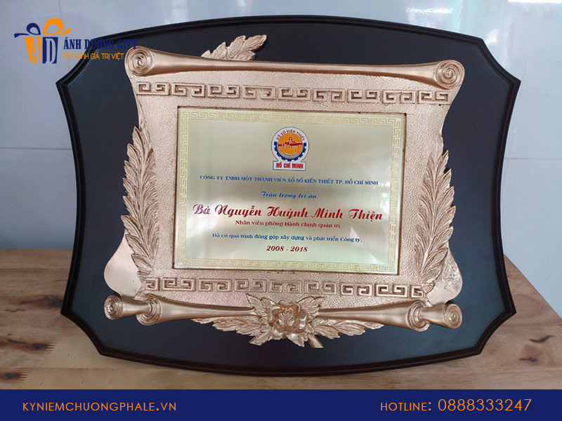 Bảng vinh danh nhân viên xuất sắc