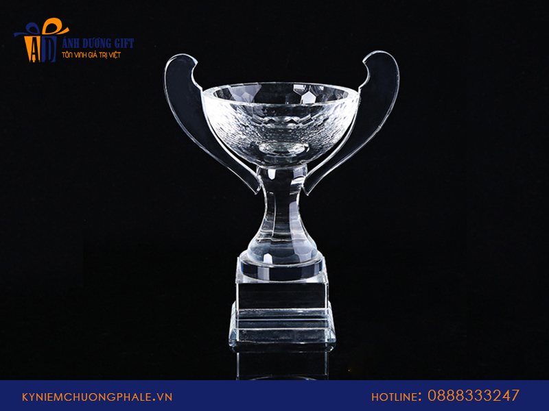 Cúp tennis pha lê giá rẻ